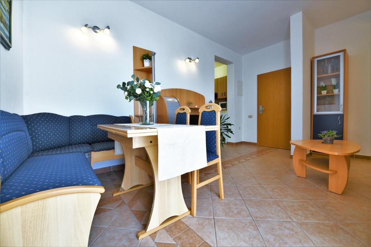 Villa Nora Tučepi Esterno foto